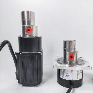 Miniature magnetic metering pump