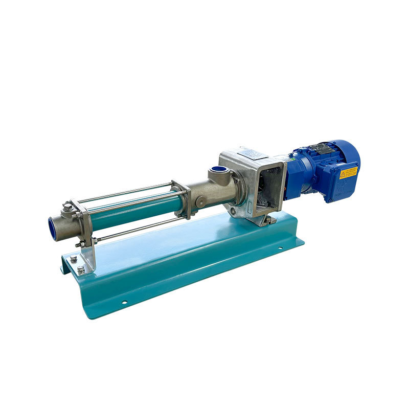 Sludge and wastewater screw pump